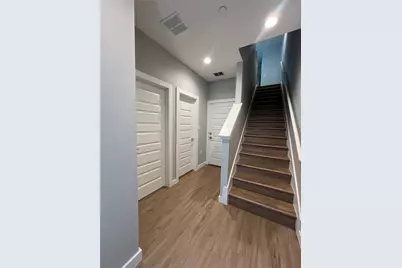 301 Promenade Court, Manchaca, TX 78652 - Photo 4