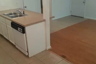 2710 S 1st St, Austin, TX 78704 - Photo 4