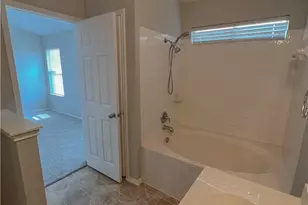 325 Altamont St, Hutto, TX 78634 - Photo 16
