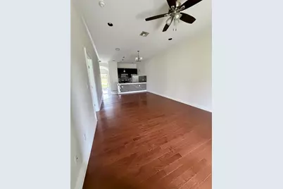 398 Mesa Drive #B, Del Valle, TX 78617 - Photo 4