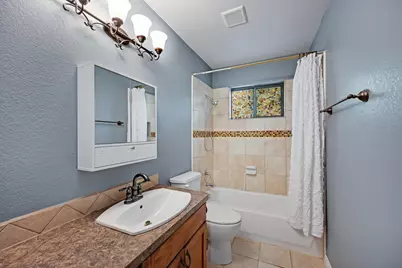 3406 E Martin Luther King Jr Boulevard, Austin, TX 78721 - Photo 12