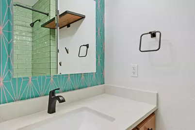3406 E Martin Luther King Jr Boulevard, Austin, TX 78721 - Photo 14