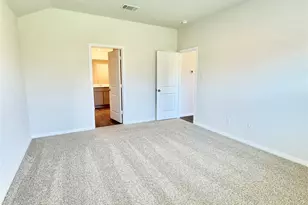 150 Galanthus Ct, Kyle, TX 78640 - Photo 14