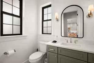 2005 E 8th St, Austin, TX 78702 - Photo 20