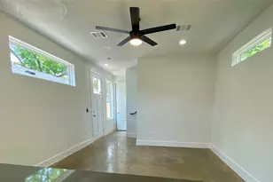 2500 Sweeney Ln, Austin, TX 78723 - Photo 6