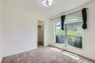 224 Copper Ln, Jarrell, TX 76537 - Photo 8