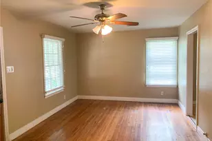 1002 W St Johns Ave, Austin, TX 78757 - Photo 4