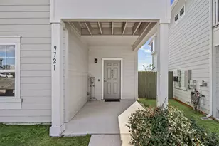 9721 Morning Iris Dr, Manor, TX 78653 - Photo 2