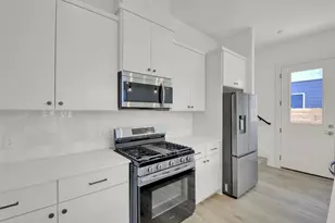 7208 Providence Ave, Austin, TX 78752 - Photo 6