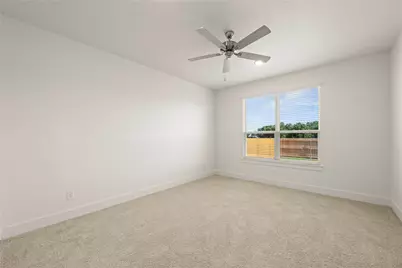 552 Gus Loop, Georgetown, TX 78626 - Photo 16
