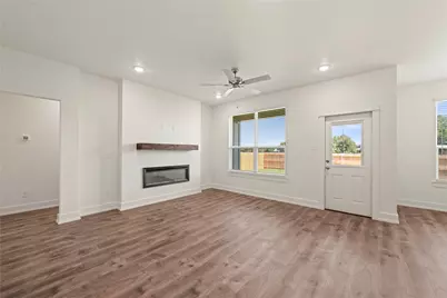 552 Gus Loop, Georgetown, TX 78626 - Photo 14