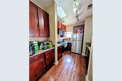 1901 Crossing Place #3203, Austin, TX 78741 - Photo 12