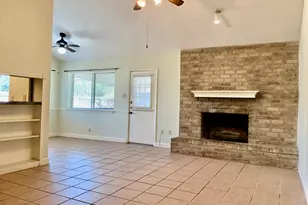 408 E Central Dr, Georgetown, TX 78628 - Photo 4