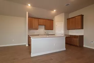 12404 Setting Peak Ln, Buda, TX 78610 - Photo 2