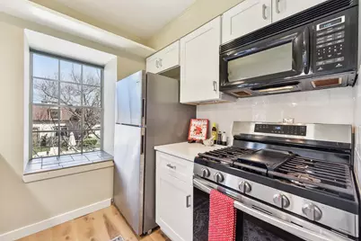 7801 Shoal Creek Boulevard #224, Austin, TX 78757 - Photo 2