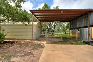 328 Fawnridge St, Georgetown, TX 78628 - Photo 26