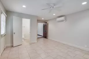 328 Fawnridge St, Georgetown, TX 78628 - Photo 18