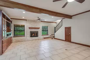 328 Fawnridge St, Georgetown, TX 78628 - Photo 2