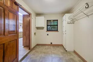 328 Fawnridge St, Georgetown, TX 78628 - Photo 10