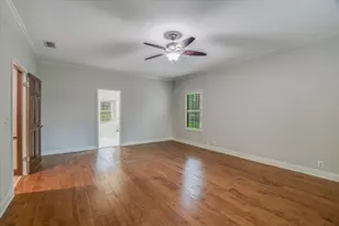 328 Fawnridge St, Georgetown, TX 78628 - Photo 14