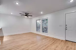 704 W 21st St, Austin, TX 78705 - Photo 1