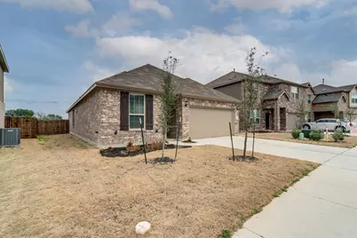 138 Duroc Drive, Hutto, TX 78634 - Photo 2