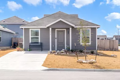 373 Cowpoke Drive, Jarrell, TX 76537 - Photo 2