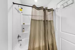 373 Cowpoke Dr, Jarrell, TX 76537 - Photo 26