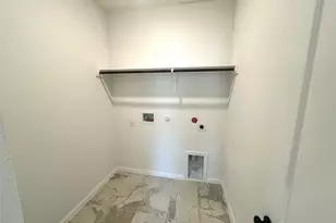 365 Young St, Buda, TX 78610 - Photo 12