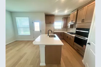 365 Young Street, Buda, TX 78610 - Photo 6