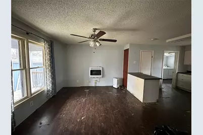 102 W Mesquite Street #B, Granger, TX 76530 - Photo 6