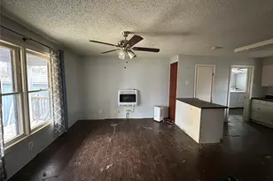 102 W Mesquite St, Granger, TX 76530 - Photo 6