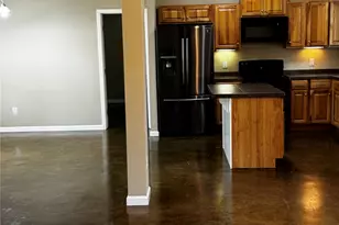 106 Shetland Ln, Bastrop, TX 78602 - Photo 4