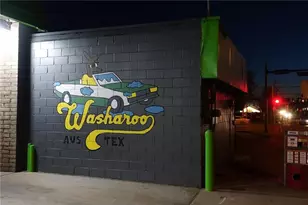 2413 E 9th St, Austin, TX 78702 - Photo 38