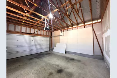 1020 Nevarez, Kyle, TX 78640 - Photo 20