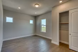 105 Amiata Dr, Horseshoe Bay, TX 78657 - Photo 14