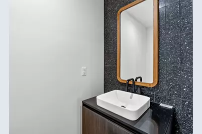 48 East Avenue #2911, Austin, TX 78701 - Photo 24