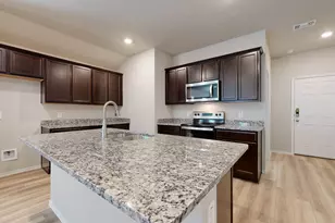 410 Isham Dr, Killeen, TX 76542 - Photo 6
