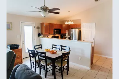 800 Debra Drive, Taylor, TX 76574 - Photo 6