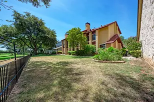 10909 Legends Ln, Austin, TX 78747 - Photo 30