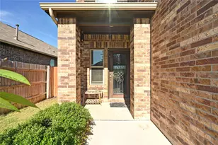 160 Thornless Cir, Buda, TX 78610 - Photo 6