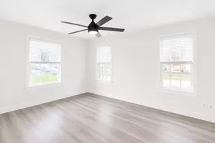 3211 Tom Green St, Austin, TX 78705 - Photo 4
