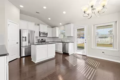 800 Bryce Canyon, Pflugerville, TX 78660 - Photo 10