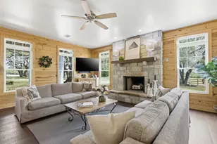 225 Cosmos Ln, Driftwood, TX 78619 - Photo 4