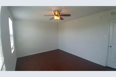 148 Rush Haven #AB, San Marcos, TX 78666 - Photo 2