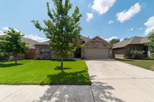 273 Rimrock Ct, Bastrop, TX 78602 - Photo 2
