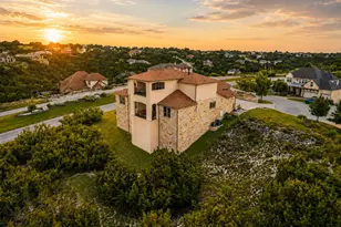 1501 Chalk Bluff Ct, Leander, TX 78641 - Photo 32