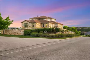 1501 Chalk Bluff Ct, Leander, TX 78641 - Photo 34