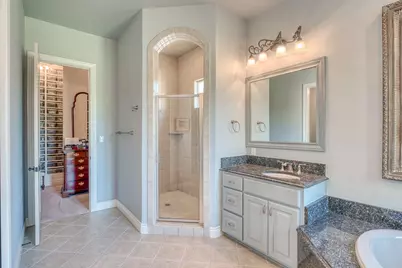 1621 Legends Parkway, Kingsland, TX 78639 - Photo 10