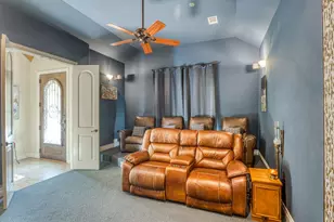 1621 Legends Pkwy, Kingsland, TX 78639 - Photo 14